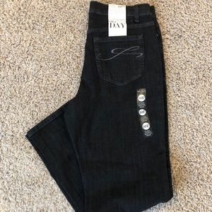 NWT Style & company 10PS bootcut jeans